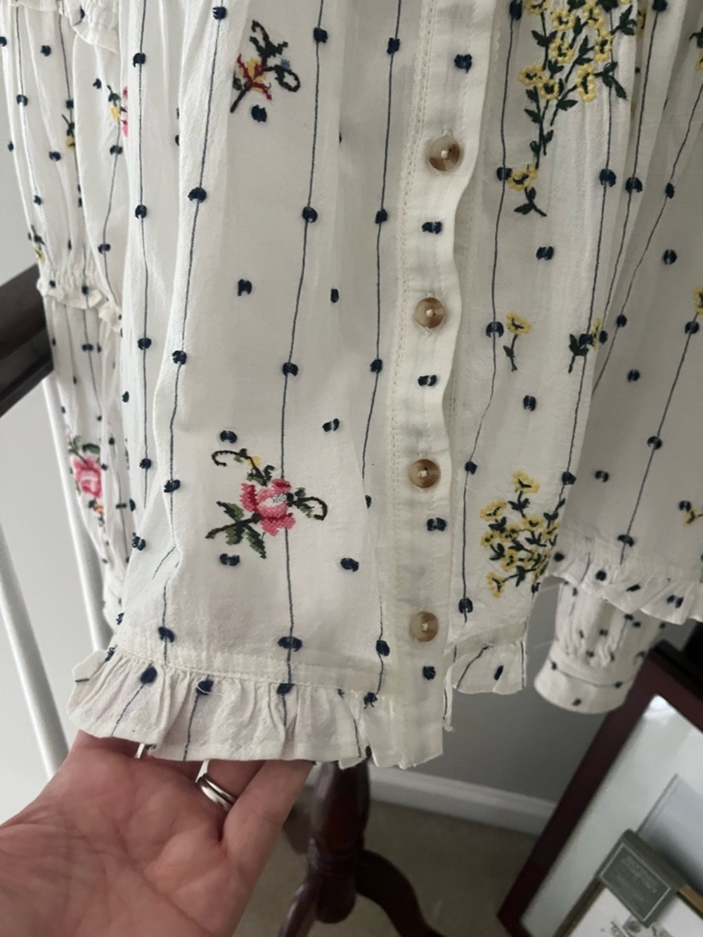 Anthropologie Pilcro Seaside embroidered floral top shirt jacket M - Picture 5 of 6